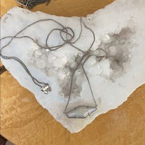 Kendra Scott necklace